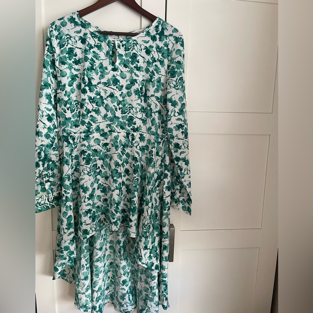 Patrizia Luca size medium green women’s blouse top great for saint Patrick’s day